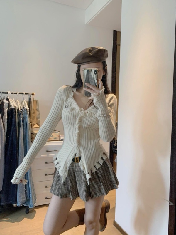 Early autumn American hot girl tassel brown cardigan sweater jacket women's new cardigan woolen bottoming shirt
