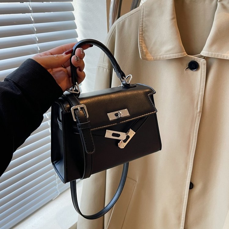 Internet celebrity Kelly bag mini women's bag new fashion versatile large capacity handbag feminine goddess bridal bag