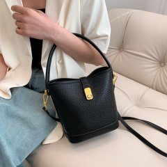 Autumn and winter women's bags frosted bucket bag high-end large-capacity one-shoulder cross-body temperament niche portable armpit small bag