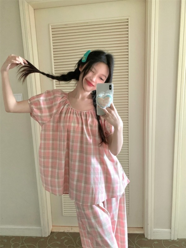Actual shot of playful and cute simple round neck Korean style home wear pajamas set
