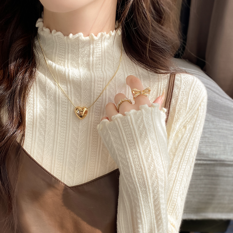 New white bottoming shirt for women in spring and autumn, high-end half-turtleneck sweater, ear-trimmed sweater top