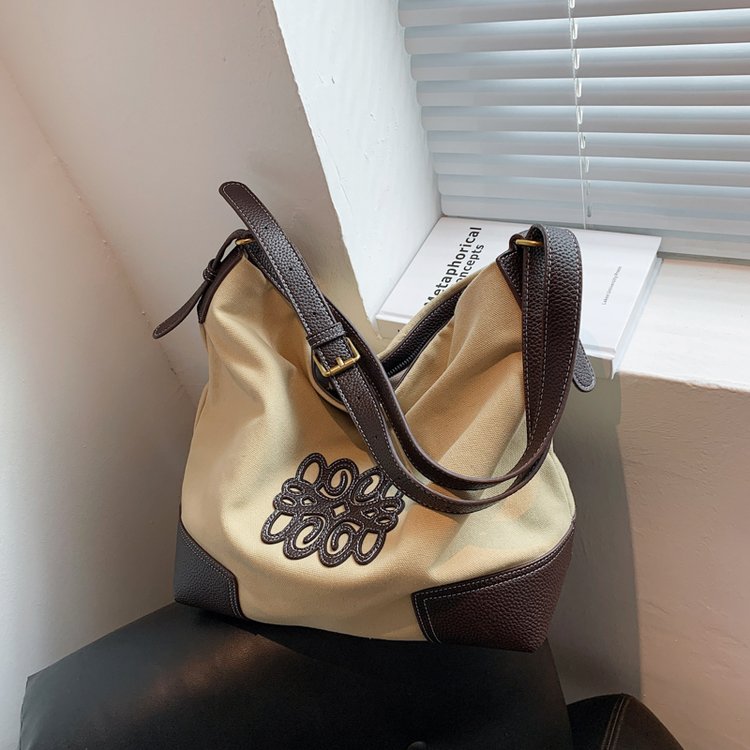 Baroness Casual Shoulder Tote Bag Large Capacity Second-hand Bag Women's Bag 2024 Crossbody Leather Canvas Bag Lazy Style