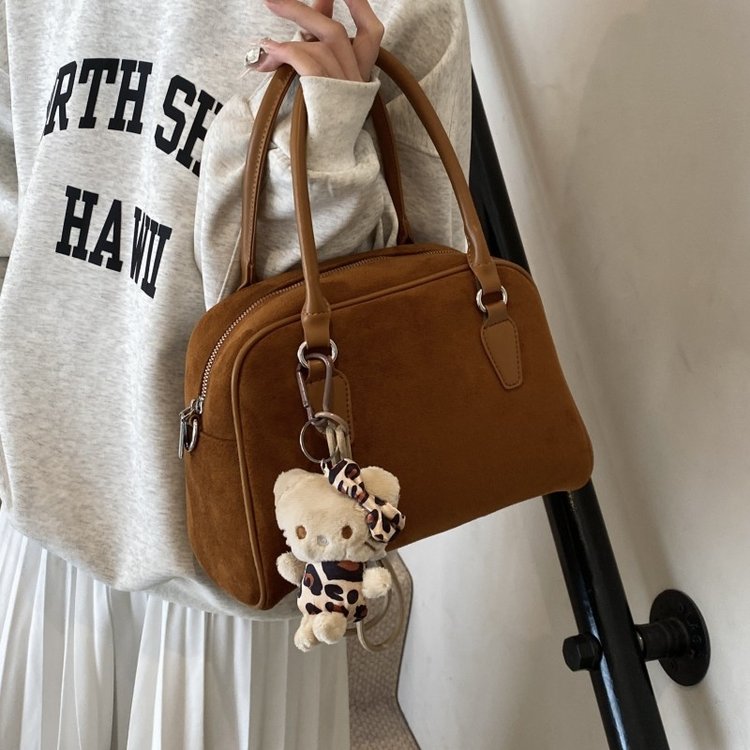 Nanfeng Chio2nd popular British pillow bag women's autumn and winter handbag work small bag single shoulder crossbody bag