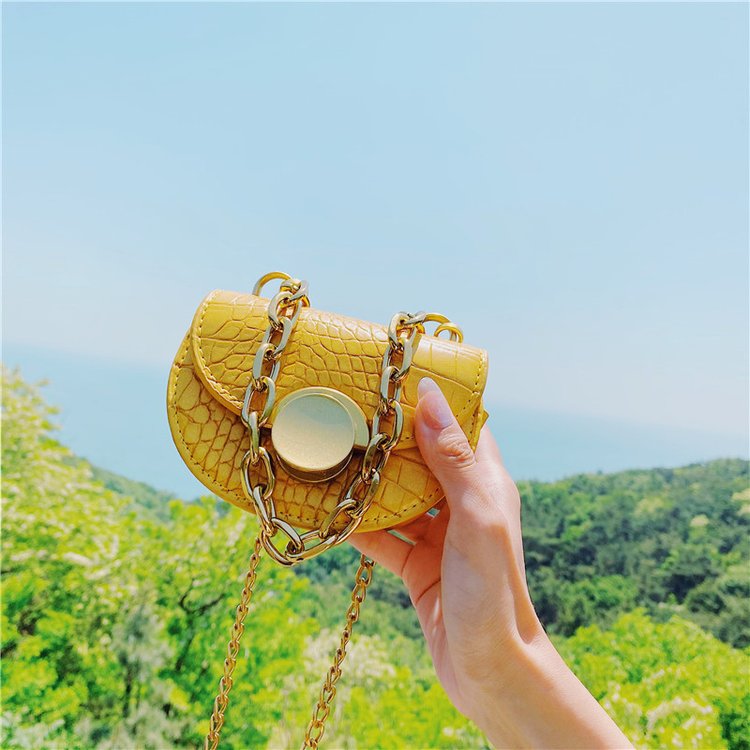Bags for Women New Stone Pattern Mini Saddle Bag Personalized Chain Hand-Locked Bag Fashion Chain Shoulder