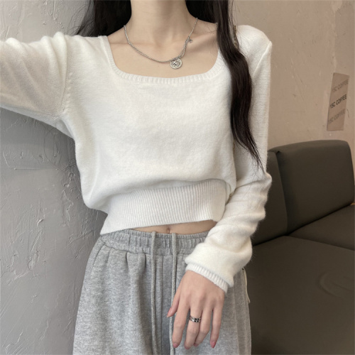 White knitted bottoming shirt for women in spring and autumn with square collar short top 2024 new design long-sleeved T-shirt