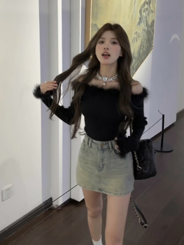 One-shoulder design knitted furry inner layering shirt