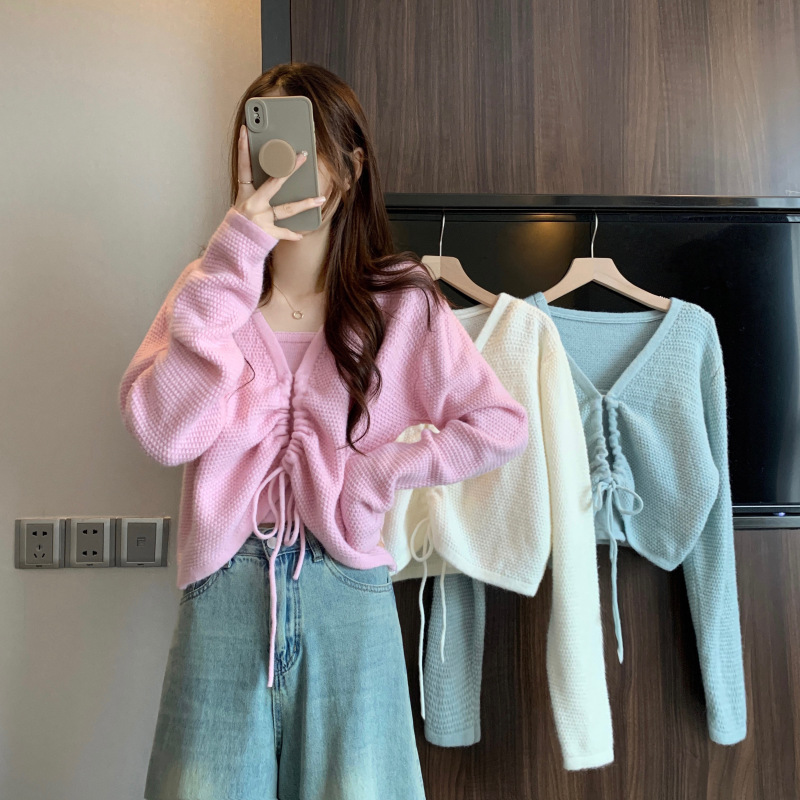Korean-style design soft waxy sweater + inner vest suspender set