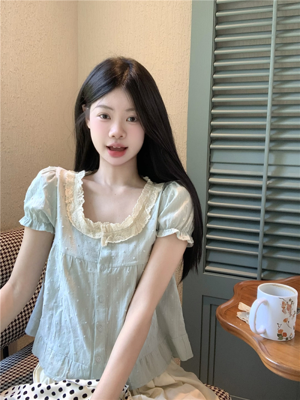 Real shot and real price Korean style sweet lace small square collar short-sleeved loose puff sleeve shirt