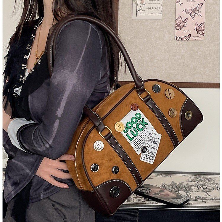 Niche retro bags 2024 new American handbags high-end texture armpit bag college style commuter shoulder bag