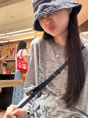 Korean chic design American new hot girl pure desire sweet spicy cute printed long-sleeved air-conditioned blouse for women