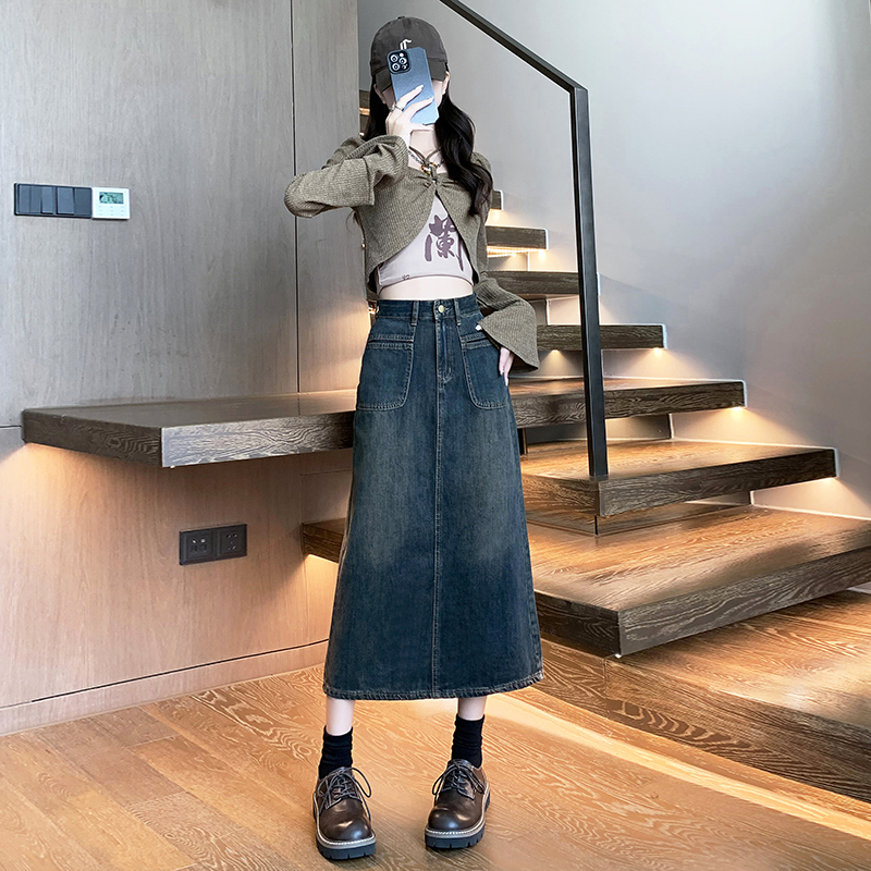 Denim skirt for women 2024 new style retro slit versatile a-line mid-length slim hip skirt hot girl fashion