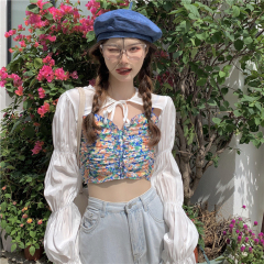 Sweet and cool hot girl halter top with heart-shaped floral top + white shawl two-piece set