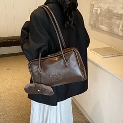 Niche retro texture underarm bag women's bags 2024 autumn new large capacity tote bag shoulder commuter bag