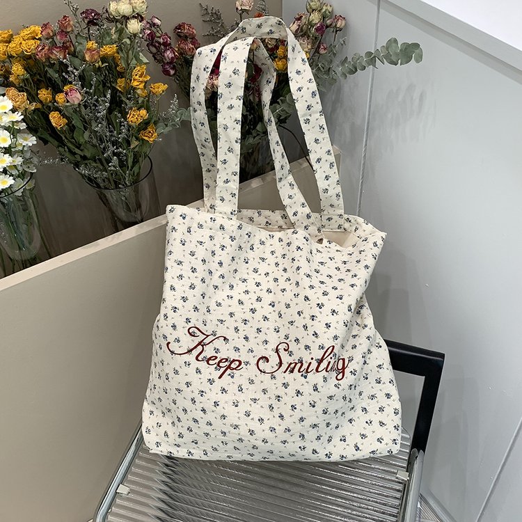 Japanese Hong Kong style design small floral shoulder bag original summer Korean version ins fashion large capacity canvas tote bag