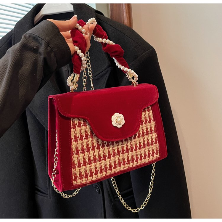 2024 New Red Wedding Bag Plaid Handbag Simple Western Style Chain Shoulder Bag Large Capacity Crossbody Tote Bag