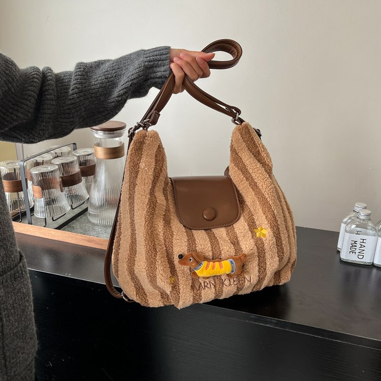 2024 Autumn and Winter New Korean Trendy Niche Cute Puppy Furry Tote Bag Women’s Commuting Backpack