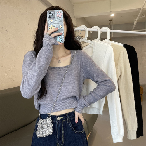 White knitted bottoming shirt for women in spring and autumn with square collar short top 2024 new design long-sleeved T-shirt
