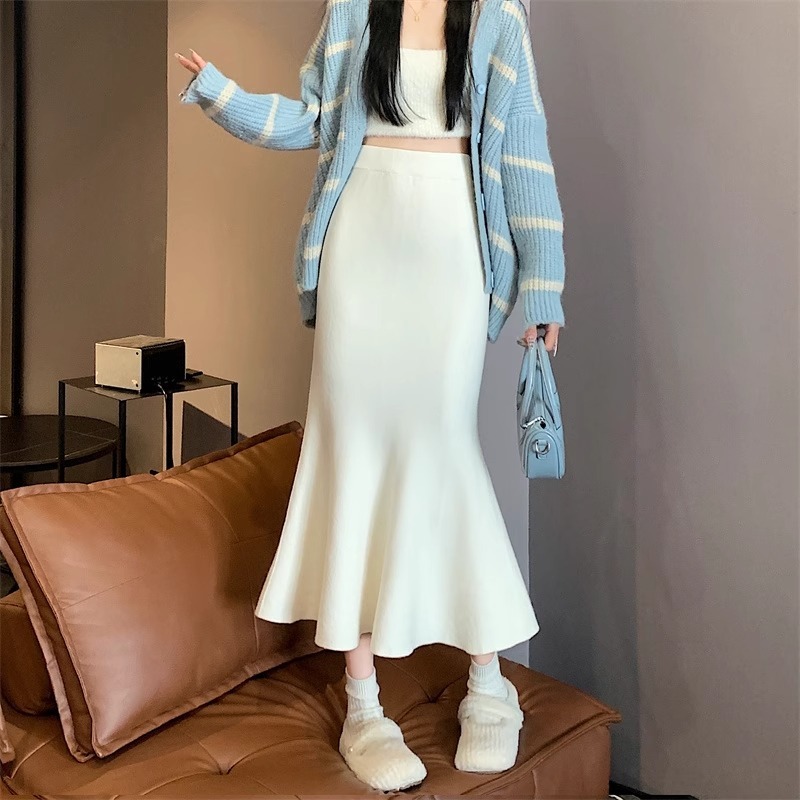 Thickened knitted skirt women's autumn and winter small high waist hip fishtail skirt slim slim mid-length skirt