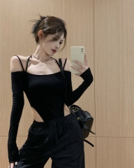 Pure lust sexy hot girl style halterneck off-shoulder irregular long-sleeved T-shirt black jumpsuit top