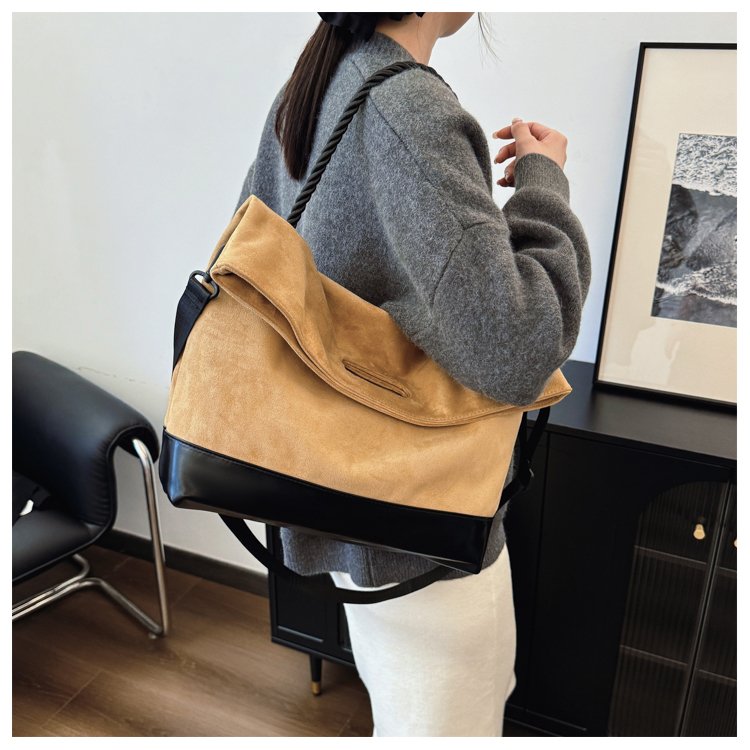 Bags for women 2024 new trendy fashion wideband crossbody bag high-end versatile messenger bag class commuting tote bag