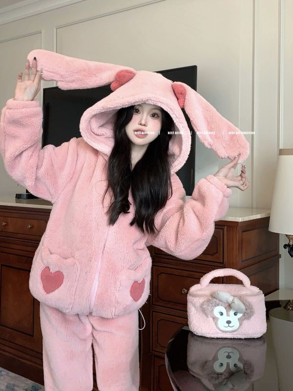 Thick and velvet coral velvet cute hooded home wear set can be worn outside flannel pajamas