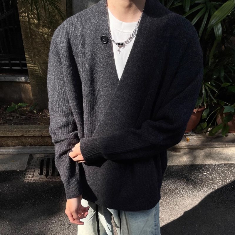 Video provided Taoist robe V-neck knitted cardigan old money style sweater jacket