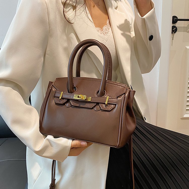 French niche portable commuter bag women's new simple retro platinum bag texture single shoulder crossbody bag