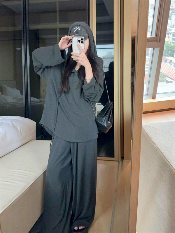 2024 new autumn slimming age-reducing tops and casual pants two-piece set for women