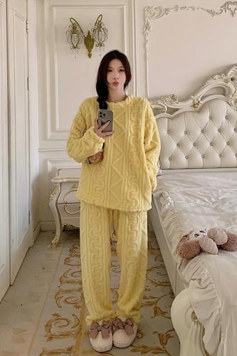 Small pajama set winter women's new coral velvet pullover home wear winter can go out