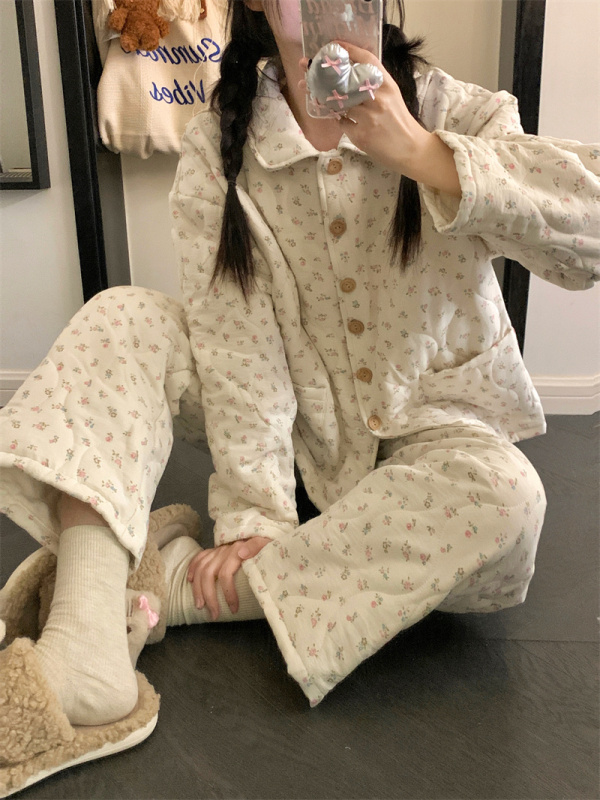 Winter rhombus quilted Korean style small floral warm home wear pajamas set