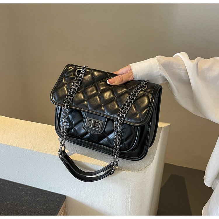 Bags for women 2024 new winter shoulder bag large capacity crossbody bag rhombus fashion chain high-end armpit bag
