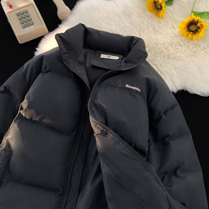Flat lay winter clothing unisex short bread coat cotton coat men and women couple winter cotton coat jacket