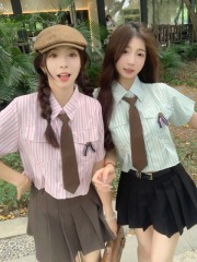 Summer fresh college style vertical striped short shirt for women 2024 new sweet and spicy style slim fit Polo collar top