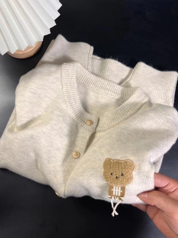 Knitted Sweater Soft Waxy Cardigan Korean Style Cute Bear Loose Round Neck Autumn and Winter Outerwear Sweater Coat for Women