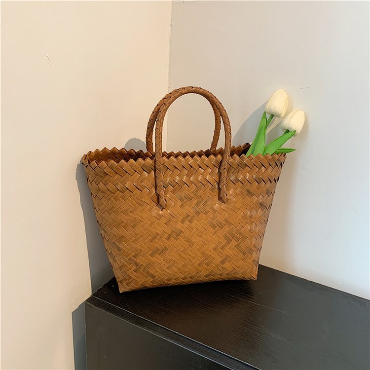 Hand-woven handbags, large-capacity plastic woven baskets, small square bags, gift bags, simple hand-held versatile women's bags
