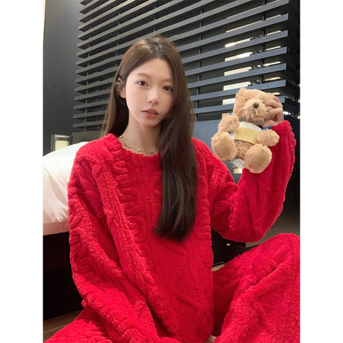 Small pajama set winter women's new coral velvet pullover home wear winter can go out