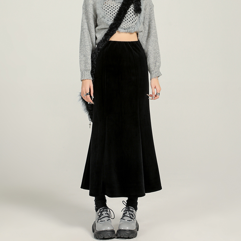 Plus velvet black gold velvet fishtail skirt for women autumn and winter high waist slim hip skirt medium long a line skirt