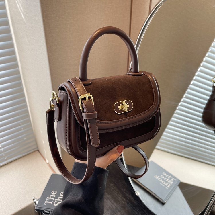 Niche retro handbag women's new Korean fashion small square bag high-end versatile shoulder crossbody bag