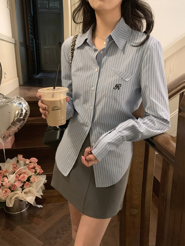 Temperament age-reducing striped shirt for women 2023 spring and autumn Korean style new embroidered college style long-sleeved shirt