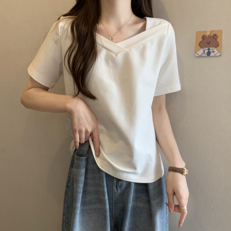 Solid color square neck design and elegant short-sleeved right shoulder T-shirt top for women