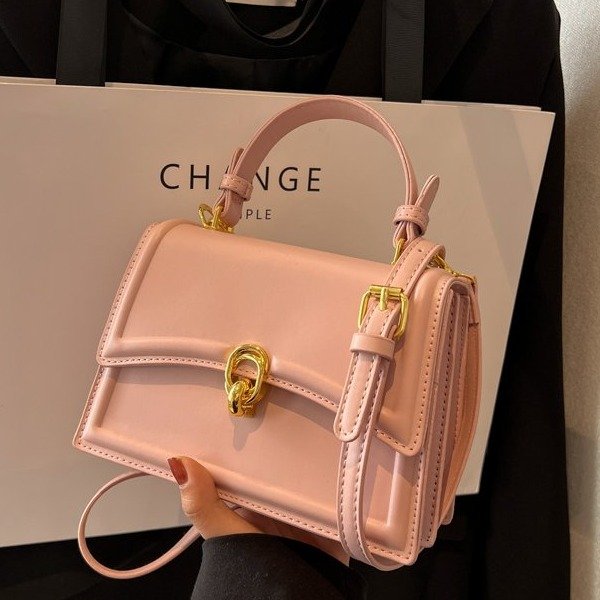 Retro style small handbag for women, new simple small square bag, fashionable and versatile single shoulder crossbody bag