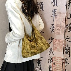 New Chinese Moss Green Handbag Women 2024 New Trendy Original Niche Underarm Beaded Shoulder Bucket Bag