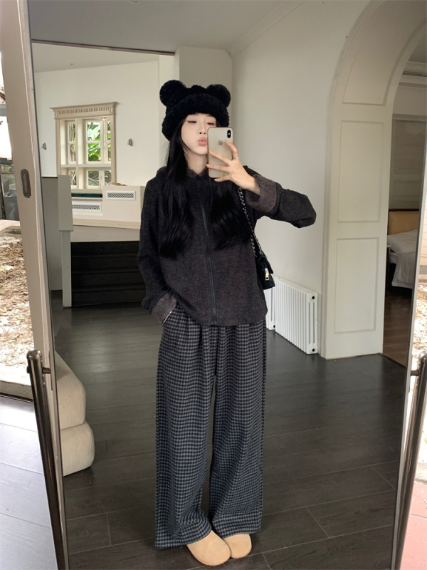 Zipper thickened hooded sweatshirt for women, autumn and winter small coat, long-sleeved jacket + wide-leg plaid casual pants