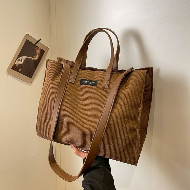 New tote bag corduroy class commuter bag waterproof shoulder bag fashionable and versatile handbag trend