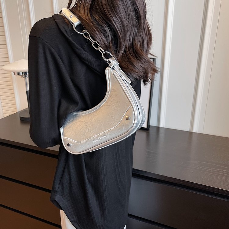 French niche underarm small bag for women 2024 new popular crossbody bag high-quality commuter casual shoulder bag
