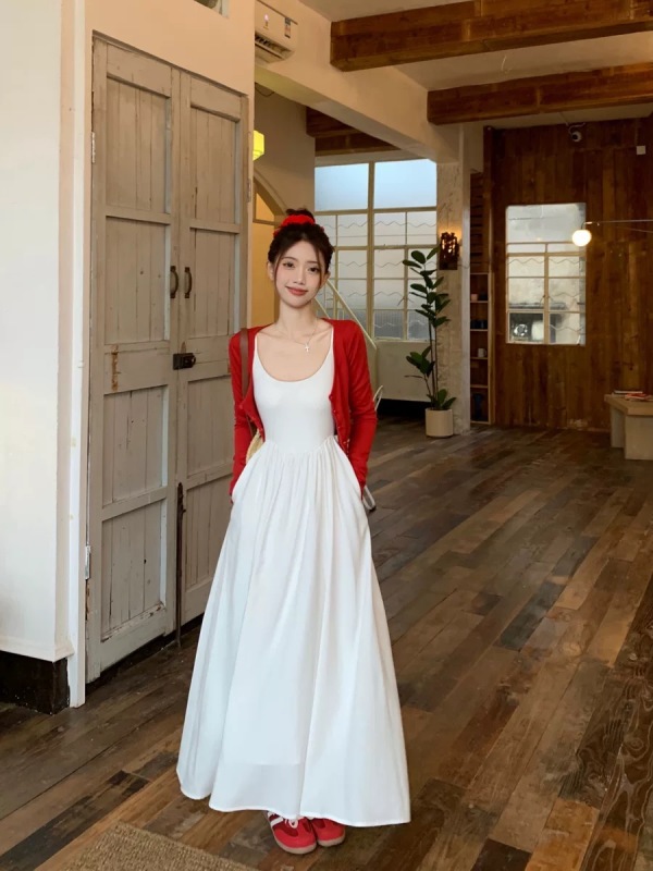 French high-end red ice silk knitted sun protection cardigan thin women's summer suspender outer blouse jacket top