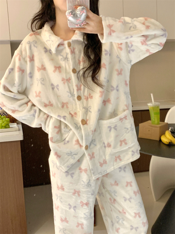 Naigai Sweet Bow Winter Warm Plush Home Clothes Pajamas Set