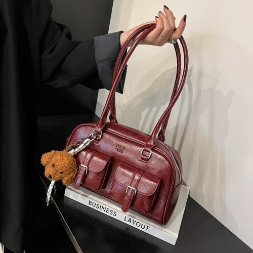 Simple retro portable bowling bag for women 2024 new fashion Korean style armpit bag large capacity commuter bag