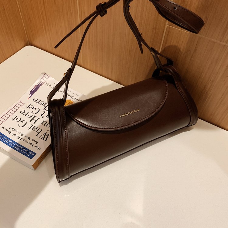Niche design simple bag for women spring and summer new trendy personalized chest bag fashion casual waist bag crossbody bag