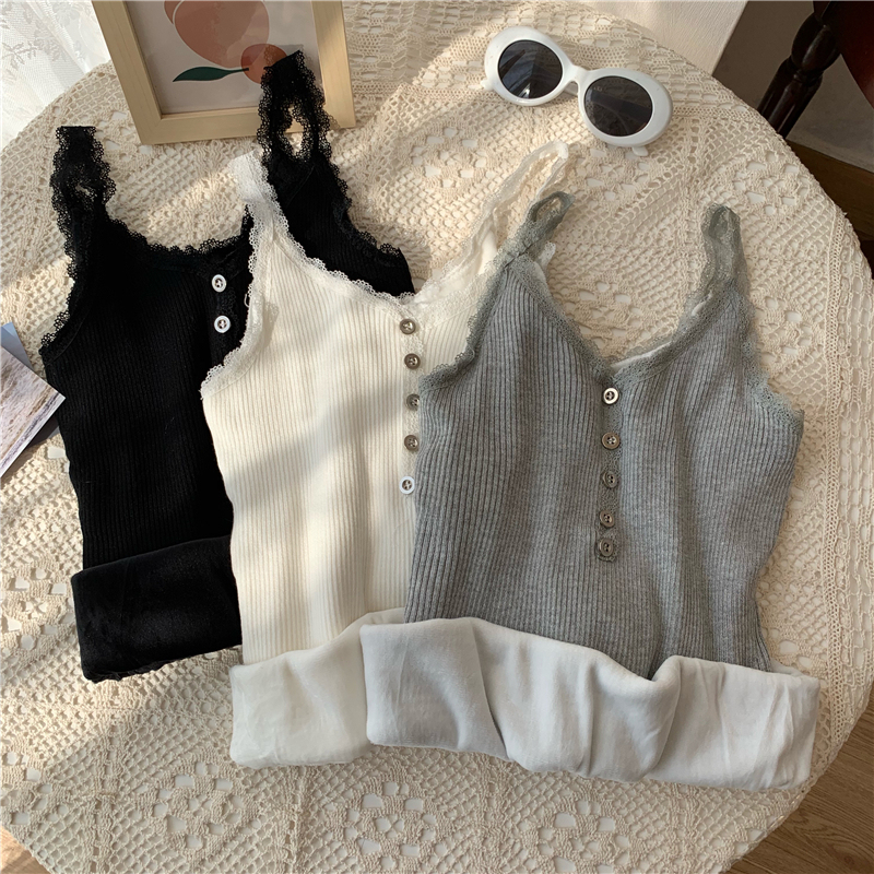 Vest women's autumn and winter inner layer with velvet and thickened lace knitted bottoming shirt sleeveless top ins trend
